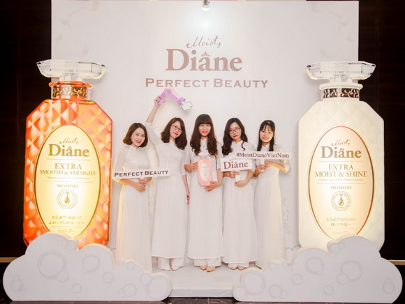Moist Diane Perfect Beauty, Dầu gội tinh dầu free silicon