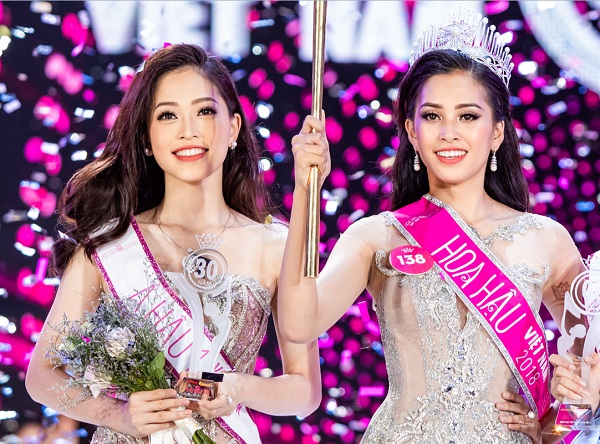 Từng khen Á hậu Phương Nga hết lời nhưng nay nhìn ảnh chụp ngoài đời, dân mạng lại quay ngoắt 180 độ