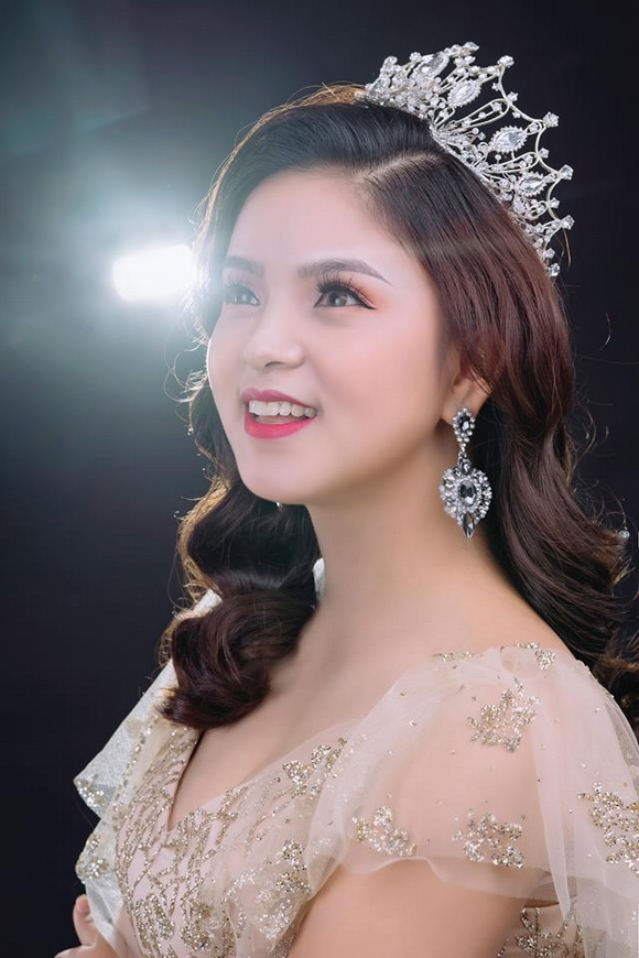 Kem tan mỡ cô Bông, Doanh nhân Trần Thị Tâm