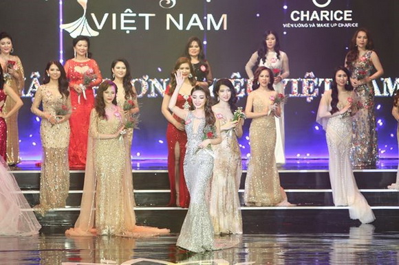 Hoa Hậu thương hiệu Việt Nam 2018,Lý San Nghi, sao việt