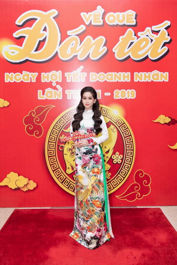 Á Hậu – Doanh Nhân Huyền Cò, Ngày hội tết doanh nhân 2019