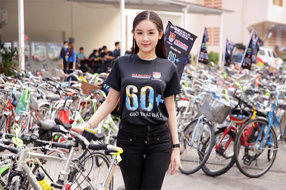 Lê Âu Ngân Anh, Lê Âu Ngân Anh tham gia giờ trái đất, Lê Âu Ngân Anh sau đăng quang