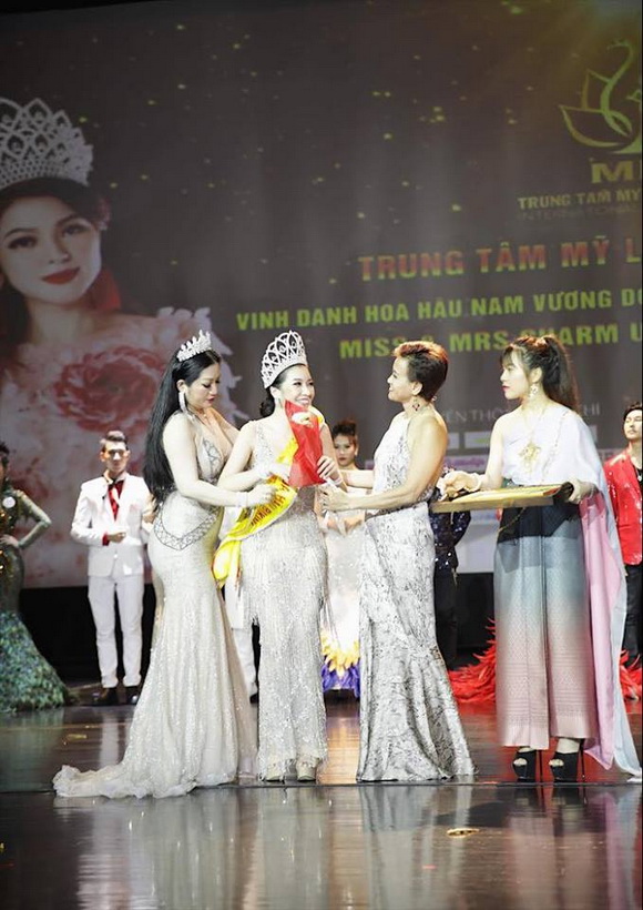 Hoa hậu bikini, Nguyễn Hoàng Phụng, Hoa hậu nam vương duyên dáng toàn cầu