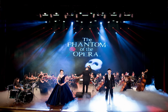Dược sĩ Tiến, Phạm Minh Hữu Tiến, The Phantom of Opera