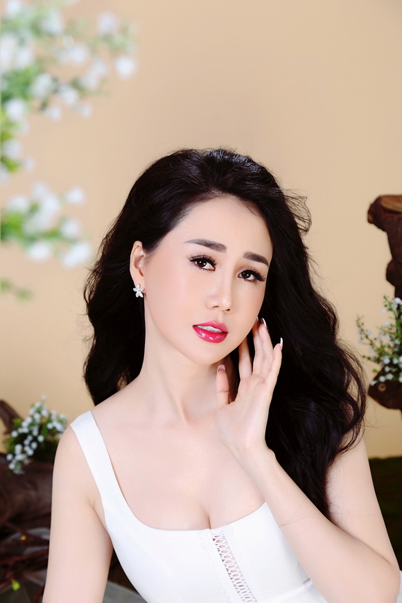 Daisy Nguyễn, sao việt