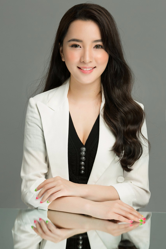 Yoo Mee, siêu mẫu Châu Á 2019, Doanh nhân Dương Thị Thanh Nhi