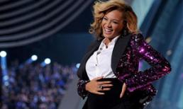 Beyoncé bị nghi ngờ... mang bầu giả