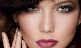 Môi đẹp nhờ son