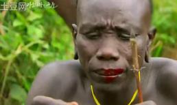 "Rùng mình" với những bộ tộc kỳ quái 