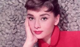 Huyền thoại sắc đẹp Audrey Hepburn quyến rũ trong sắc đỏ