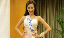 Trúc Diễm khoe vòng một đầy đặn tại HHQT 2011