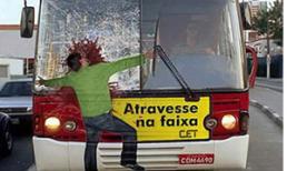 Những chiếc ô tô quái đản nhất thế giới