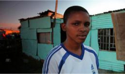 Hiếp dâm để... "chữa bệnh" đồng tính nữ 