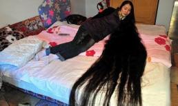 15 năm nuôi tóc dài hơn 2,3 mét