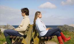 Tôi đang yêu con trai của người phụ nữ đã cướp đi cha tôi