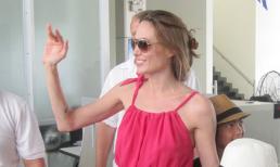 Video: Angelina Jolie cùng 6 con rời Côn Đảo