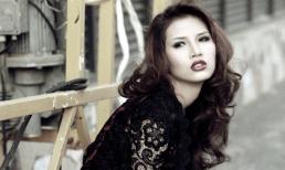 Huyền Trang gợi cảm trong trang phục Cao Minh Tiến