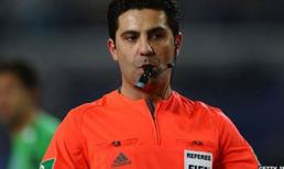 Choáng vì trọng tài treo cổ tự tử trước trận đấu