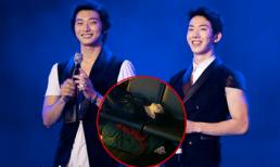 Jo Kwon & Jinwoon (2AM) ngủ sõng soài ở sân bay