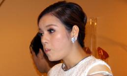 Chộp ảnh Lý Nhã Kỳ ăn phồng miệng