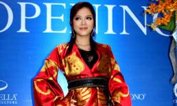 Choáng với váy 1,5 tỷ đồng của Lý Nhã Kỳ