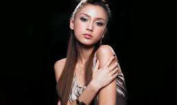 "Đánh cắp" đôi mắt của Angelababy