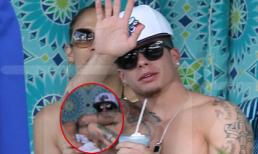 JLo cặp kè bên bồ trẻ tại bãi biển Mexico