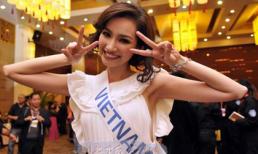 Trúc Diễm xinh trong tiệc mừng!