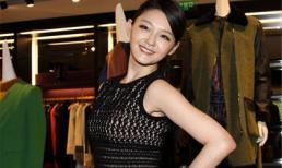 Sao Hoa ngữ khoe đường cong mềm mại cùng váy ren