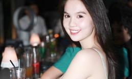 Ngọc Trinh tăng độ "hot" bằng váy bó 