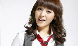 Trưởng nhóm Wonder Girls mới chỉ... nắm tay người yêu