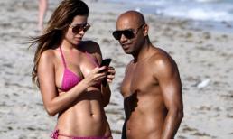 Mesut Ozil bị người tình già cắm sừng?