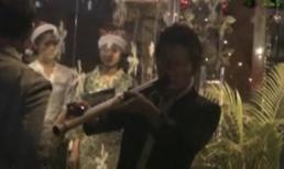 Bằng Kiều "bắn" thuốc lào giữa phố