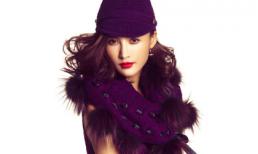 Trương Hâm Nghệ rực rỡ sắc màu đón Giáng sinh trên bìa Bazaar