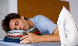 Những anh chàng mãi không chịu lớn