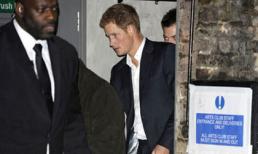 Hoàng tử Harry "đi chơi đêm"