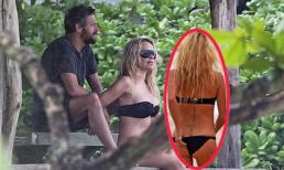 Cô đào 44 tuổi Pamela Anderson khoe thân hình nóng bỏng