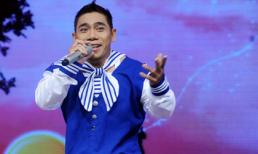 Phạm Văn Mách làm ca sĩ