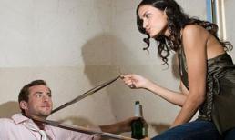 Lập mưu bắt vợ cắt 'của quý' người tình