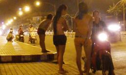 “Chiêu độc” khuyến mãi ở... “chợ tình” Xuân Mai