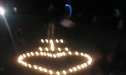 Tỏ tình lãng mạn xôn xao sinh viên ĐH Nông nghiệp