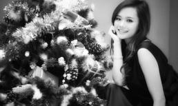 Miss Teen Thảo Ruby quyến rũ đón Giáng sinh trong bộ ảnh đen trắng