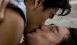 'Sốc' với màn khóa môi đồng tính của mỹ nam Đài Loan 