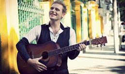 Kyo York - "Hiện tượng" về chàng trai Mỹ hát nhạc Việt