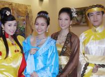 "Anh chàng vượt thời gian" thay toàn bộ diễn viên