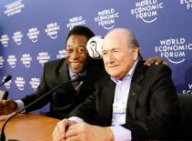 Ngài Blatter còn ở lại FIFA bao lâu?