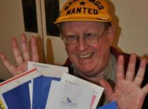 Người đàn ông sưu tập... túi nôn