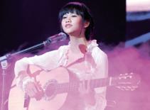 Lê Cát Trọng Lý - Bóng tối và ánh sáng