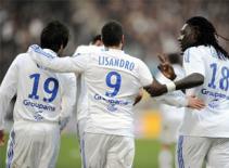 Trước vòng 28 Ligue 1: Nhẹ gánh trời Âu