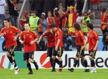 Tây Ban Nha trẻ hóa đội hình